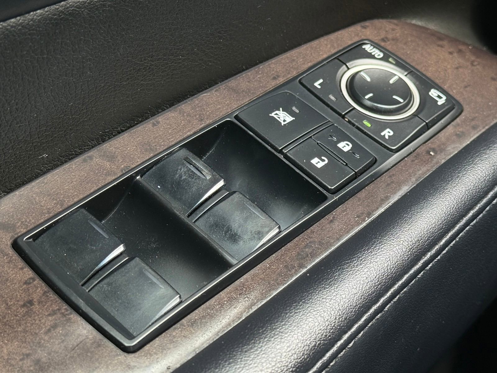 Used 2013 Lexus RX 350 AWD w/ Navigation Pkg image 31