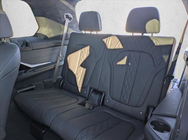 Used 2024 BMW X7 M60i w/ M Sport Professional Package image 20