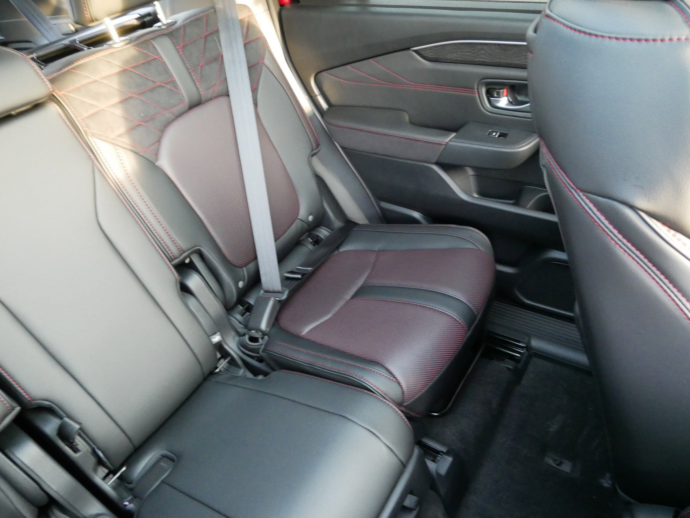 New 2026 Honda Pilot Black Edition image 14