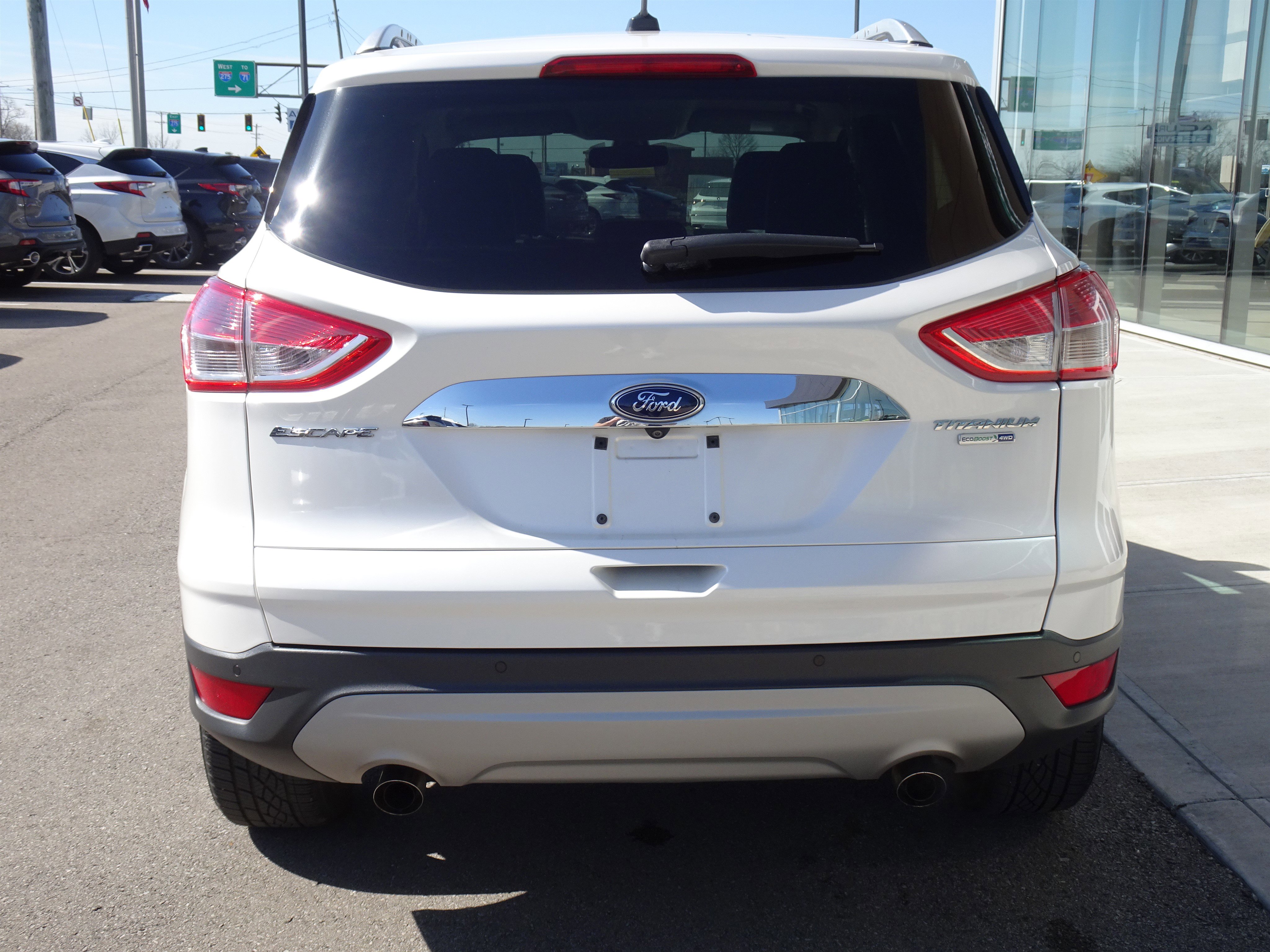 Used 2015 Ford Escape Titanium image 4