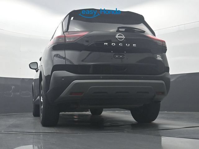 Used 2023 Nissan Rogue S FWD image 31