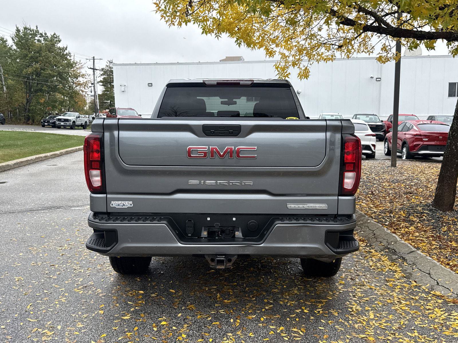 Used 2022 GMC Sierra 1500 Elevation AWD/4WD image 7
