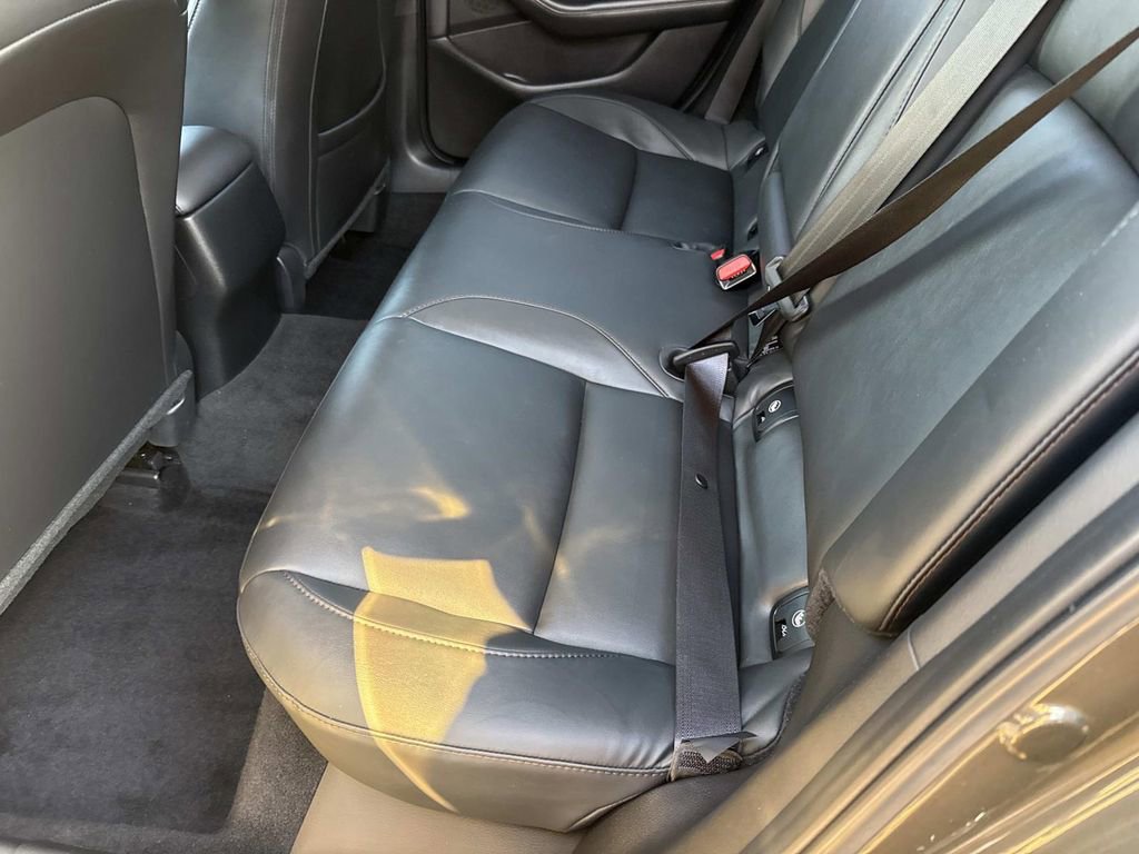 Used 2024 MAZDA MAZDA3 s image 16