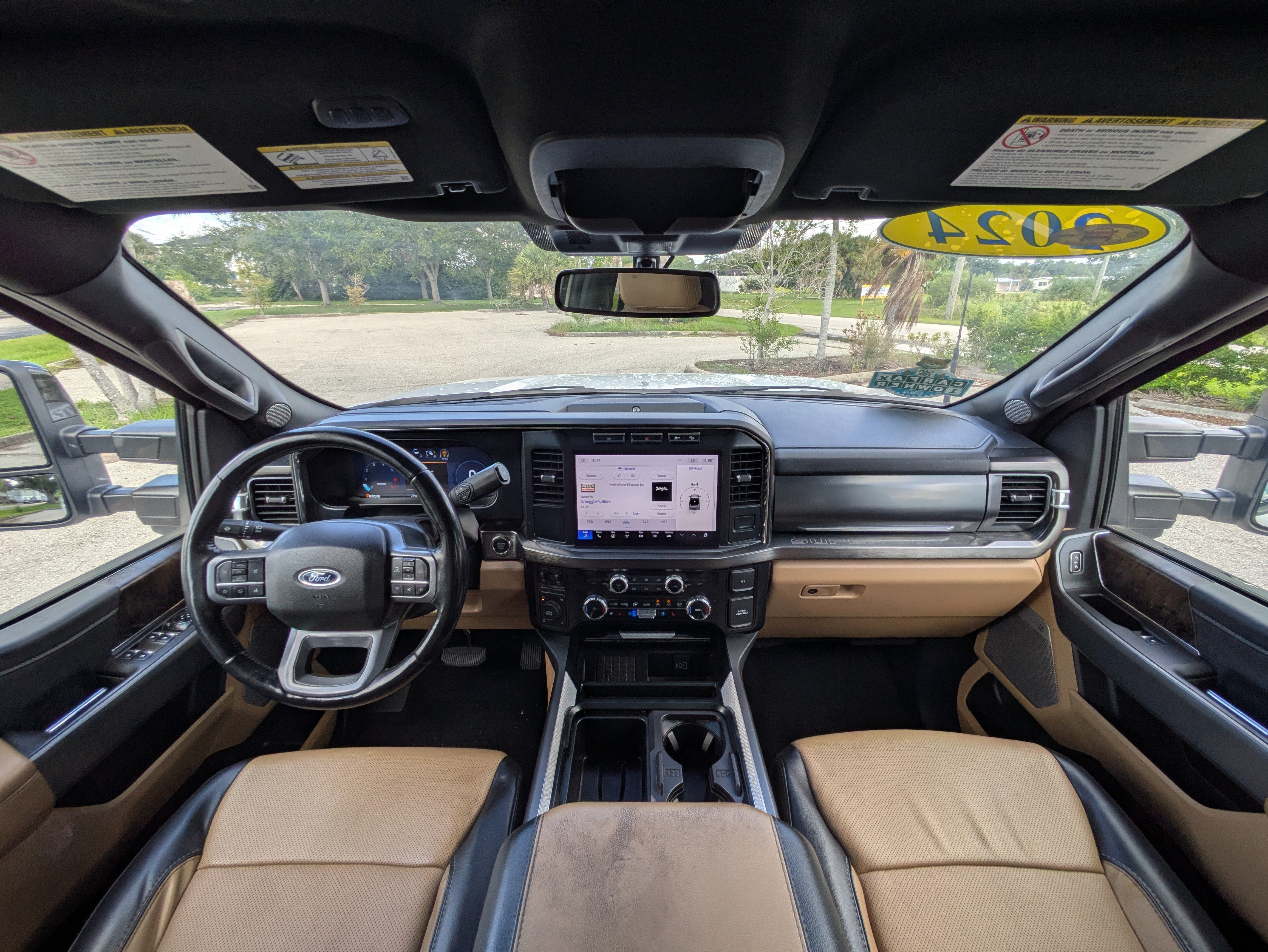 Used 2024 Ford F250 Lariat w/ FX4 Off-Road Package AWD/4WD image 32