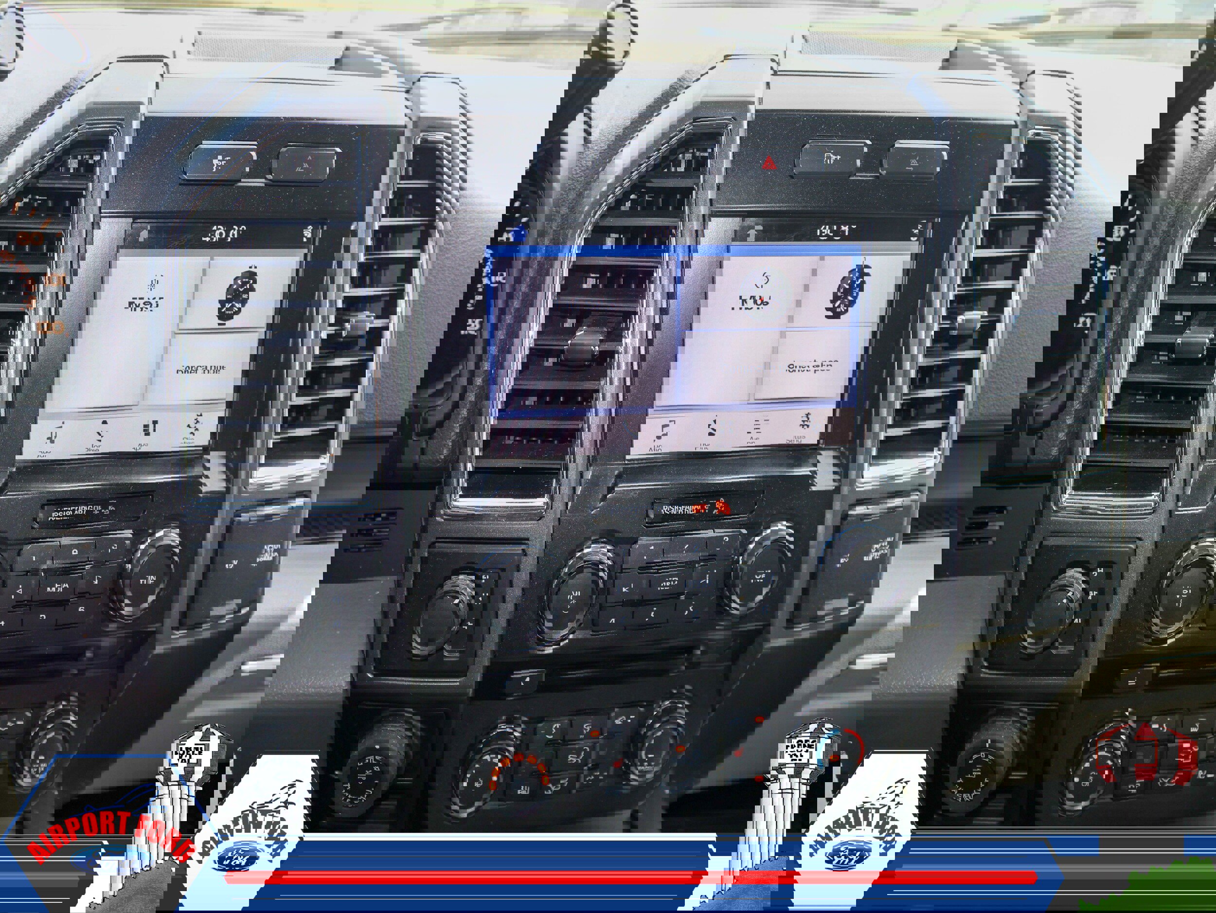 Used 2016 Ford F150 XLT w/ Equipment Group 302A Luxury image 5