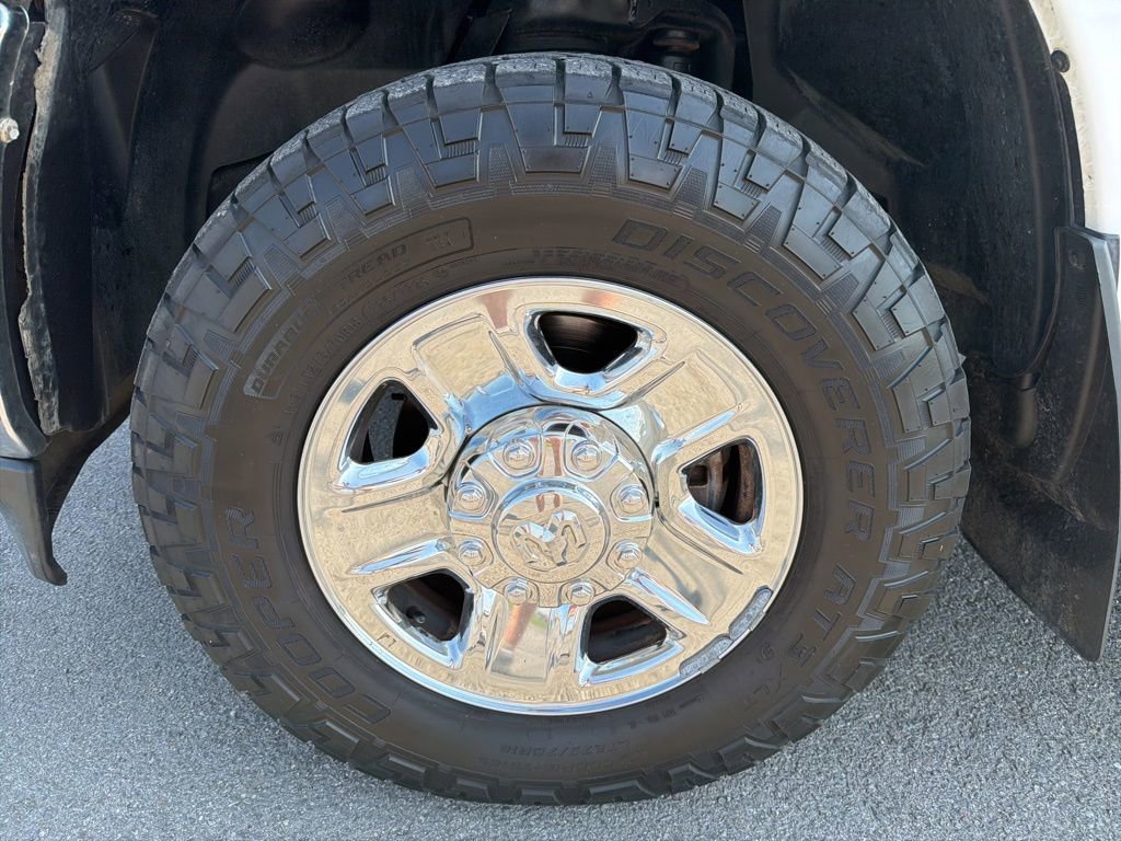 Used 2019 RAM 3500 Tradesman w/ Chrome Appearance Group image 13