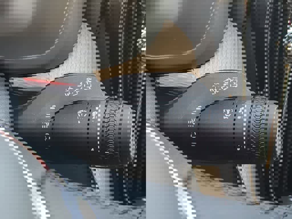 New 2026 Volvo XC60 T8 Plus w/ Protection Package Premier image 24