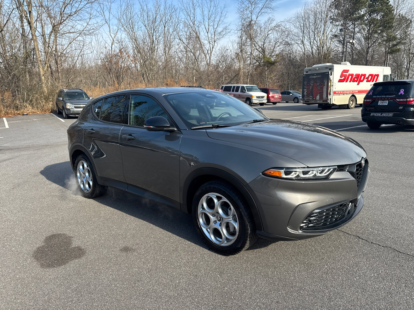 Used 2024 Alfa Romeo Tonale Sprint image 3