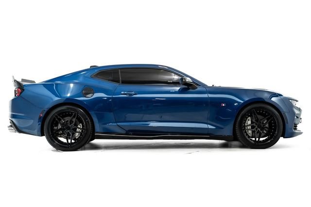 Used 2022 Chevrolet Camaro SS RWD image 5