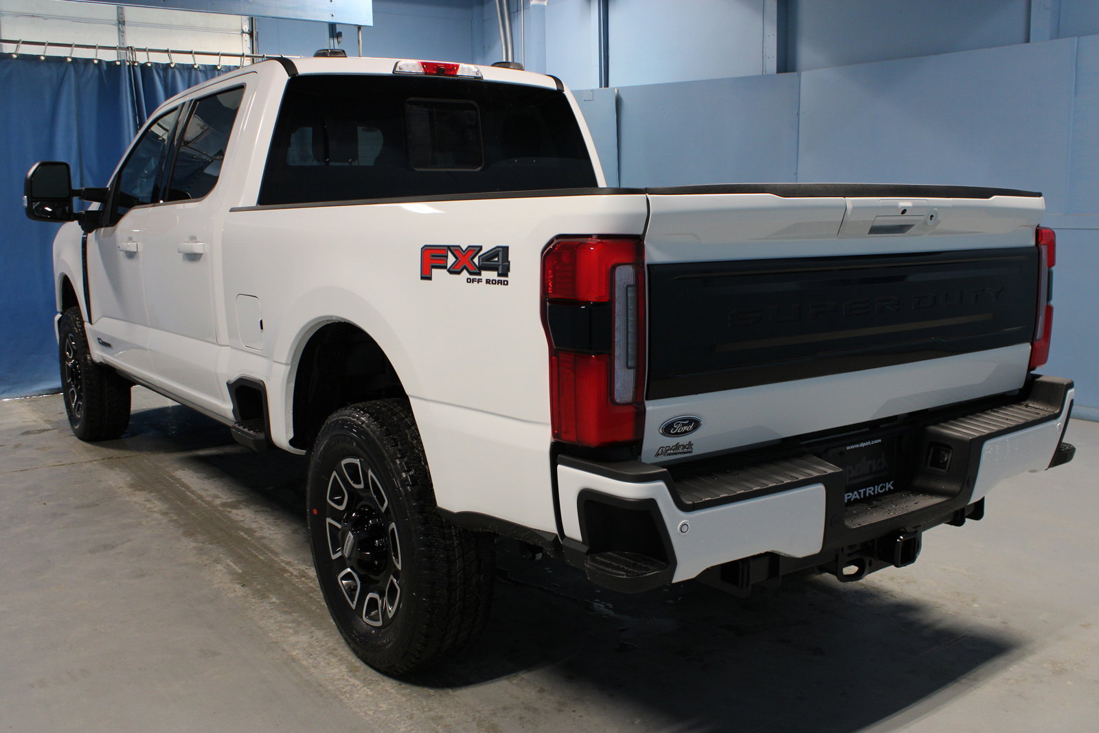 New 2025 Ford F250 Platinum image 30