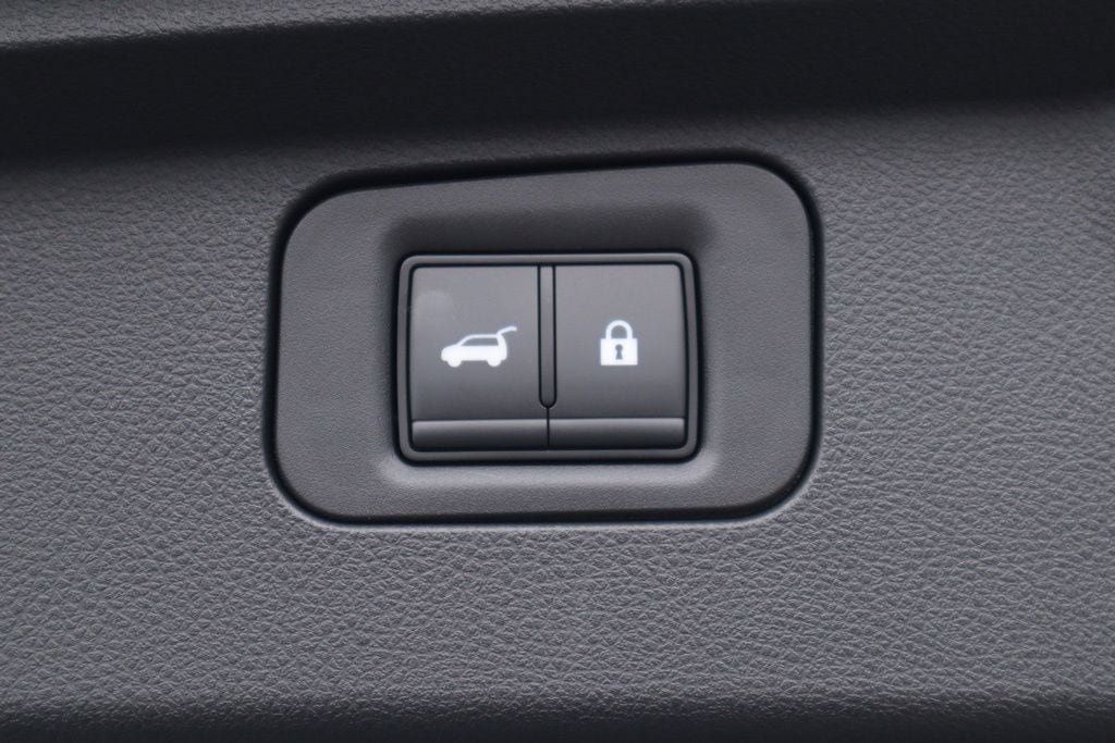 New 2026 Nissan Armada PRO-4X w/ Captain's Chari Seat Package AWD/4WD image 25