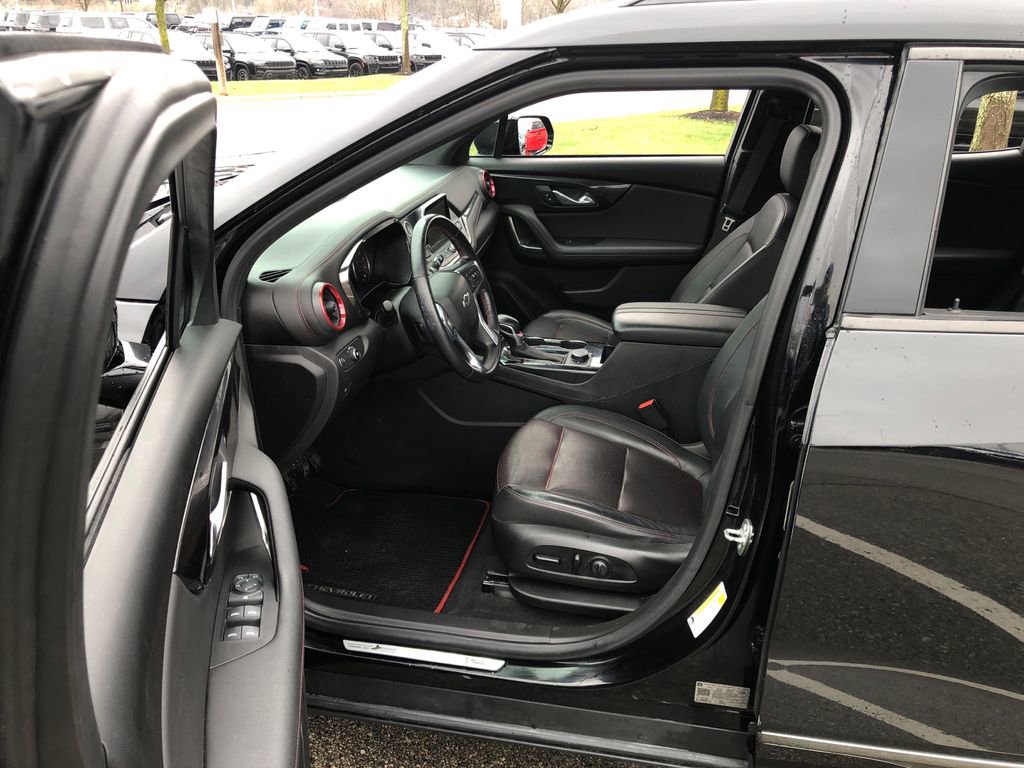 Used 2020 Chevrolet Blazer RS w/ LPO, Interior Luxury Package image 18