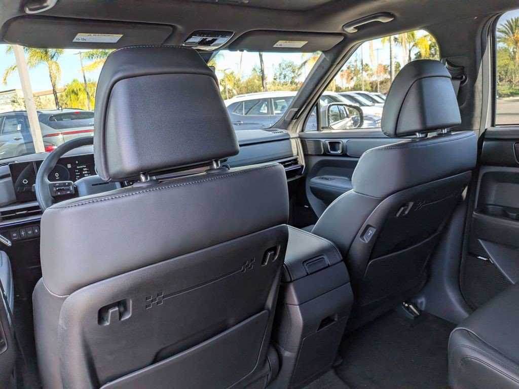 New 2025 Hyundai Santa Fe Calligraphy AWD/4WD image 29