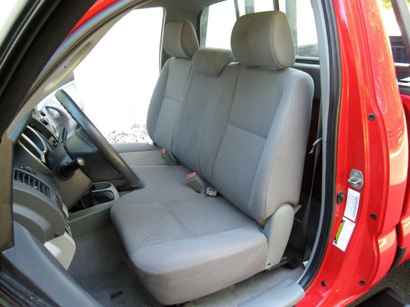 Used 2006 Toyota Tacoma 4x4 Regular Cab w/ Standard Pkg #1 image 19