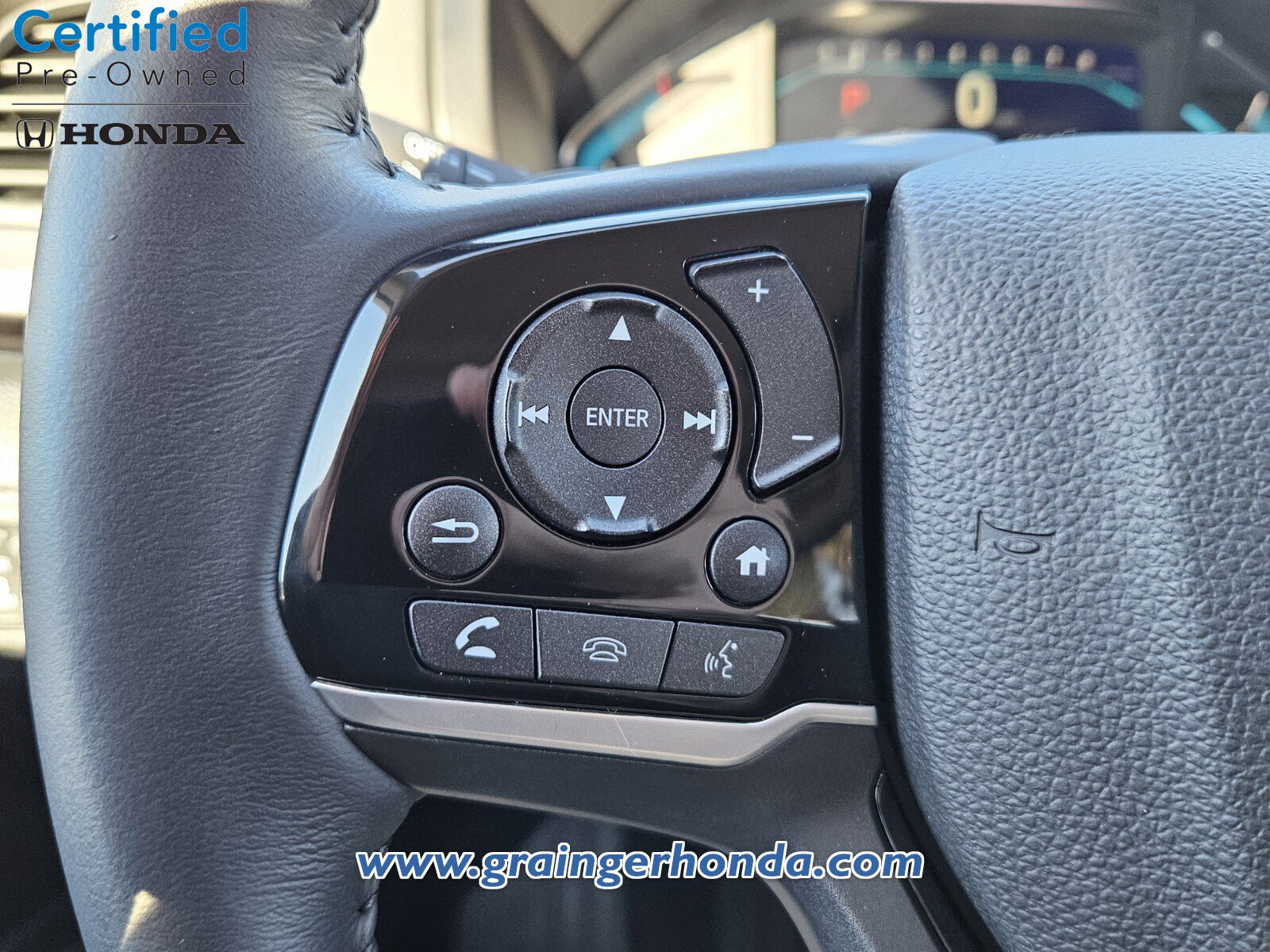 Certified 2024 Honda Odyssey Touring image 19