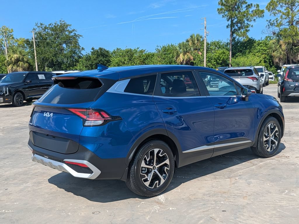 Certified 2023 Kia Sportage EX FWD image 8