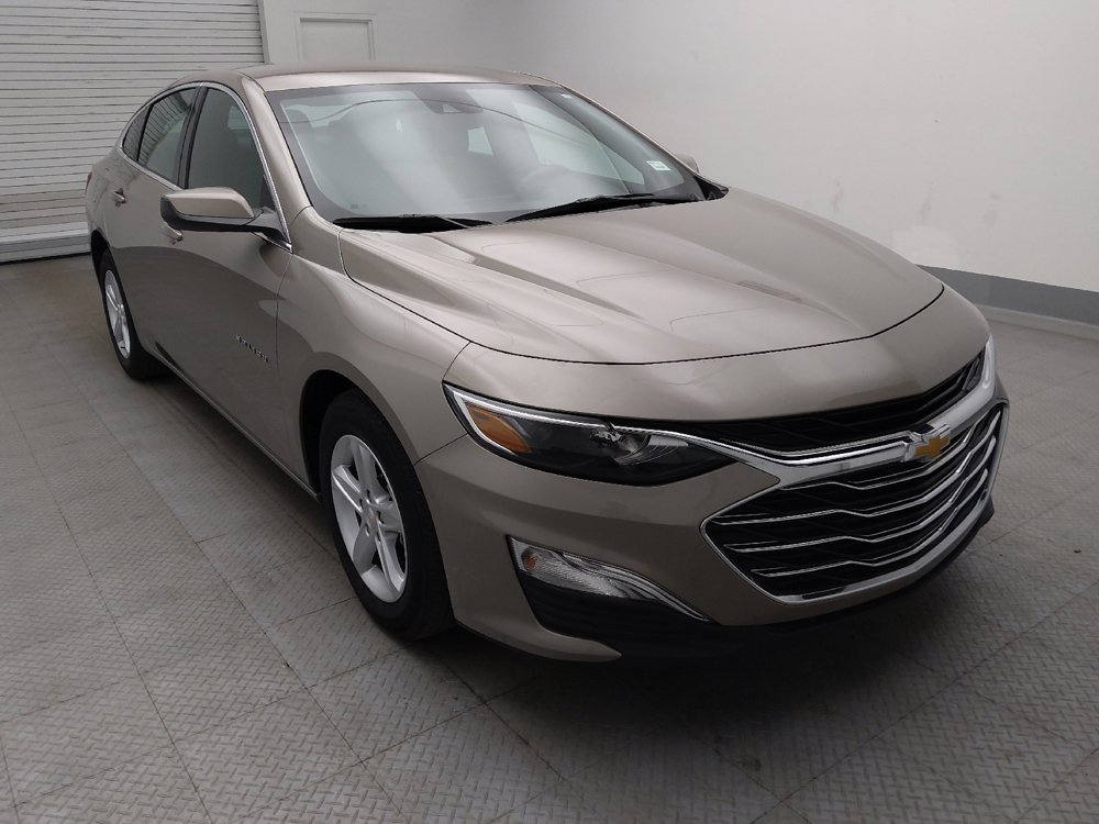 Used 2025 Chevrolet Malibu LS FWD image 13