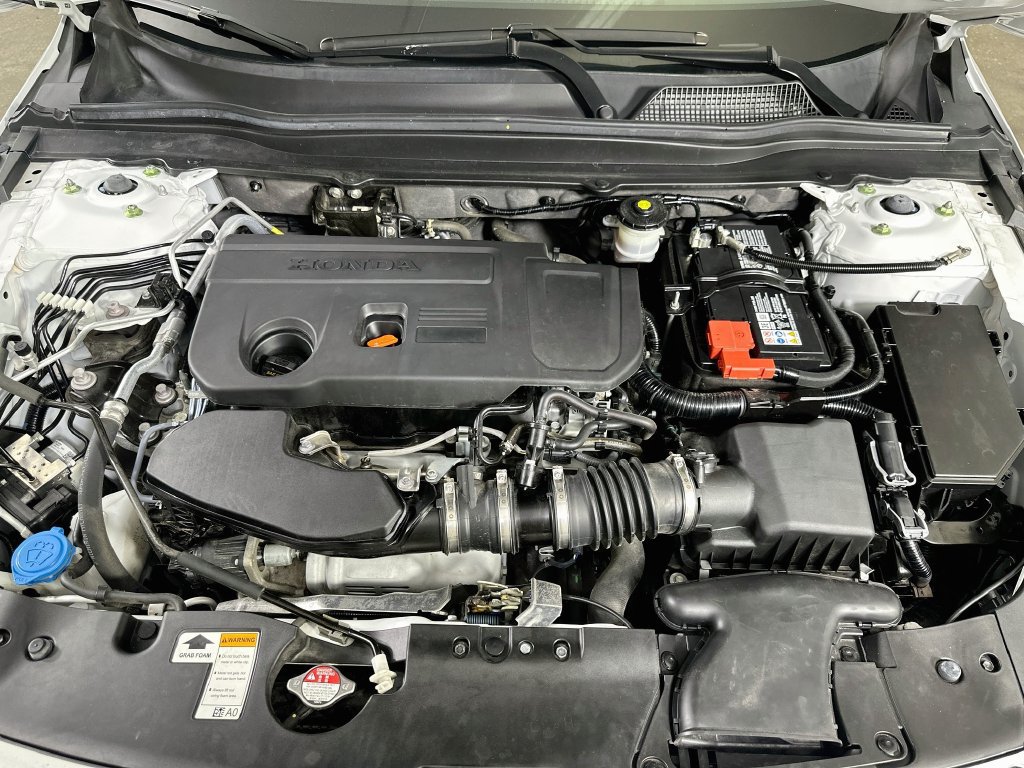 Used 2022 Honda Accord Sport image 10