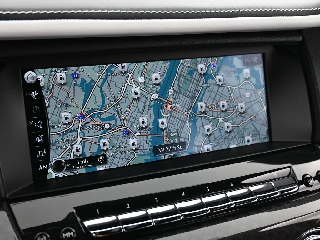 Certified 2021 Rolls-Royce Cullinan Black Badge image 22