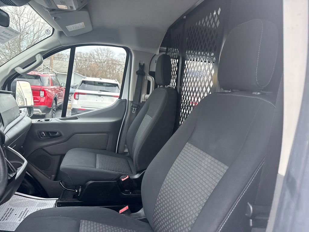 Used 2024 Ford Transit 250 Low Roof w/ Exterior Upgrade Package image 24