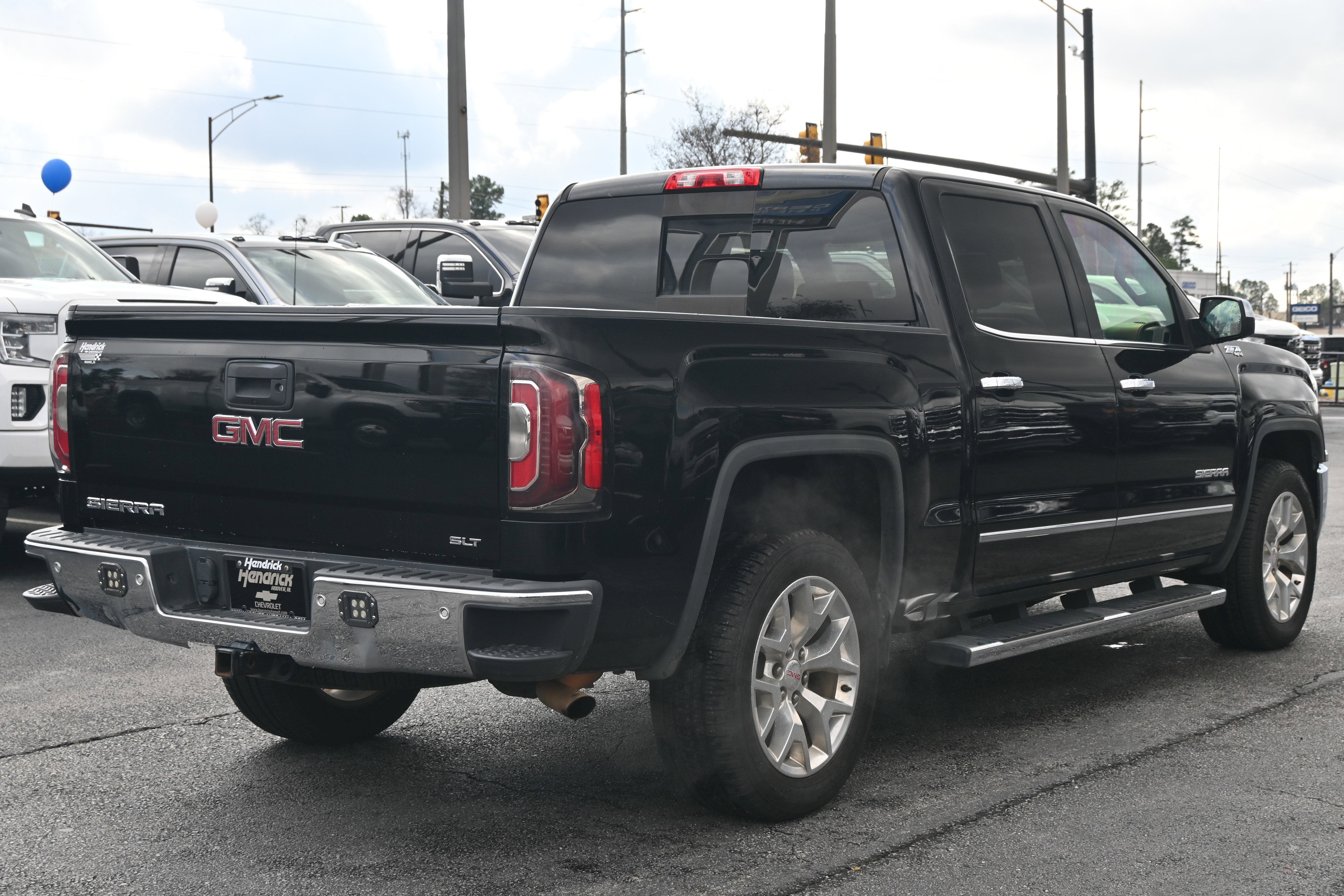 Used 2018 GMC Sierra 1500 SLT image 15