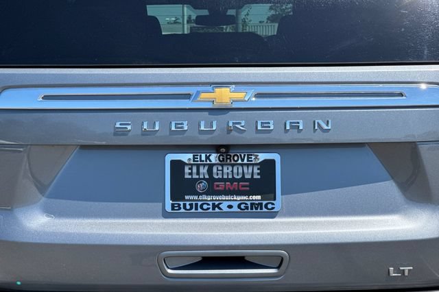Used 2022 Chevrolet Suburban LT AWD/4WD image 50
