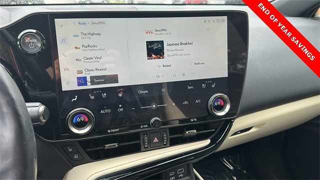 Used 2024 Lexus NX 300h AWD w/ Luxury Package image 28