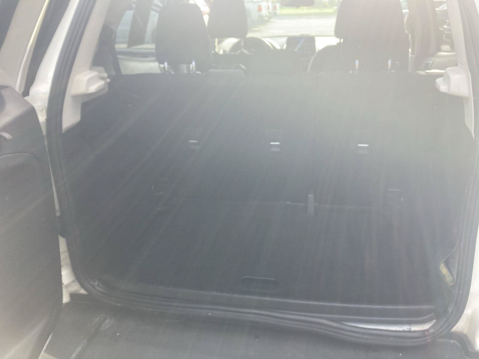 Used 2020 Ford EcoSport SE w/ SE Convenience Package FWD image 17