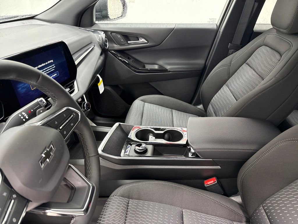 New 2026 Chevrolet Equinox LT w/ Midnight Edition image 25