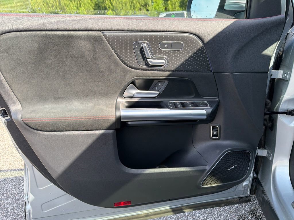 Certified 2024 Mercedes-Benz GLA 35 AMG 4MATIC image 38