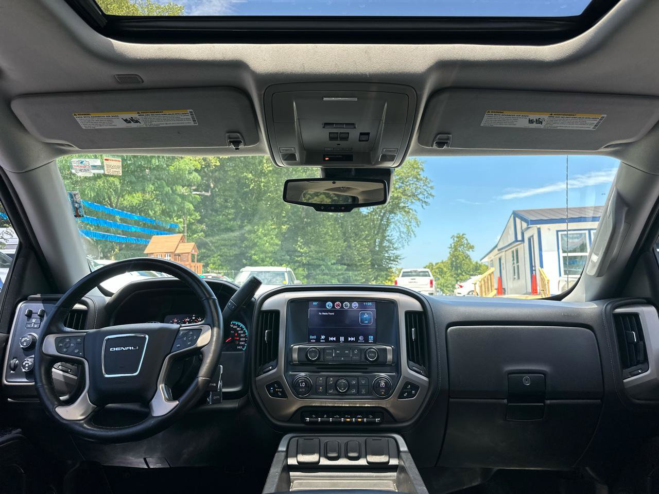 Used 2017 GMC Sierra 1500 Denali AWD/4WD image 10