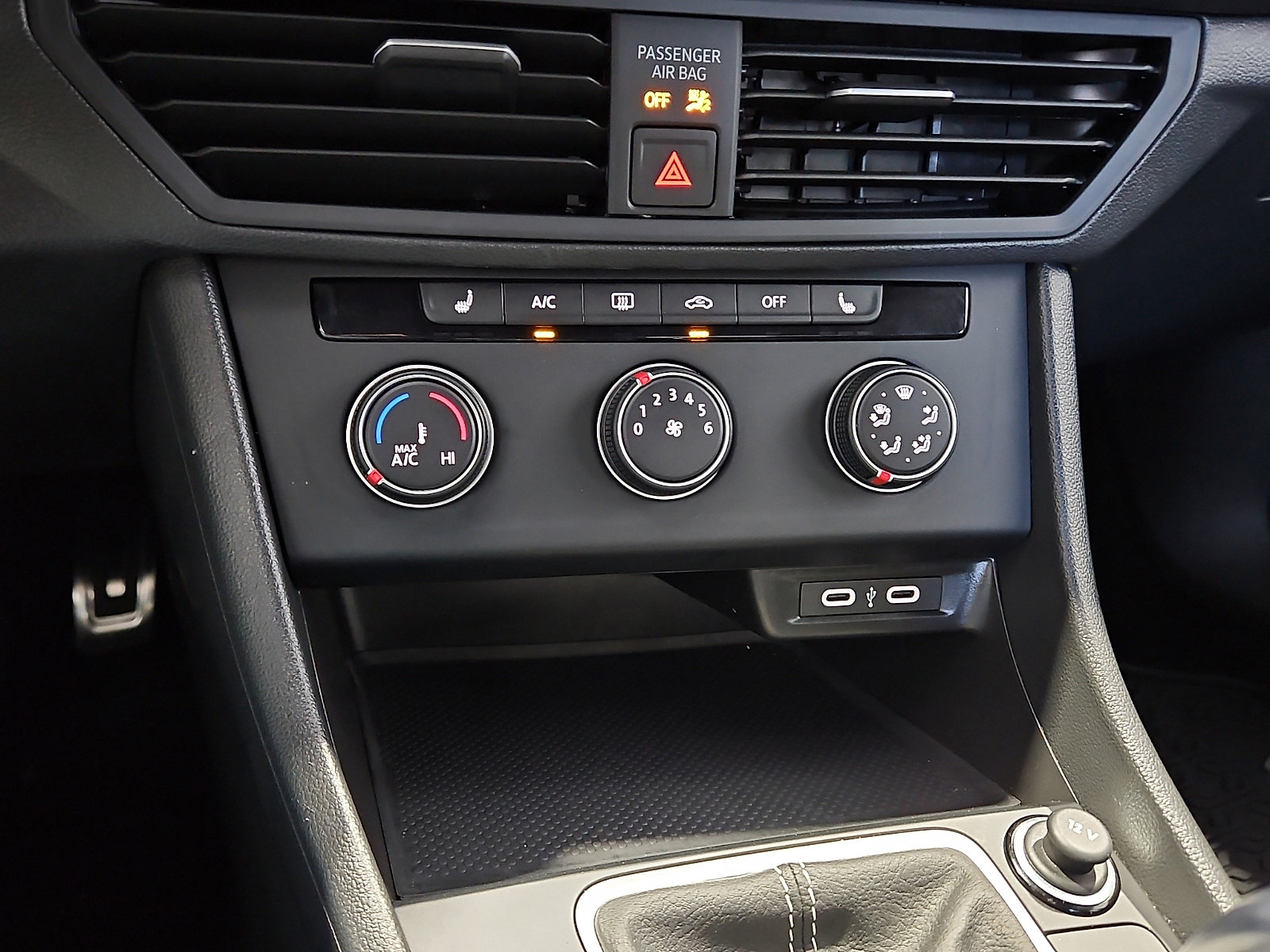 Certified 2024 Volkswagen Jetta Sport FWD image 14