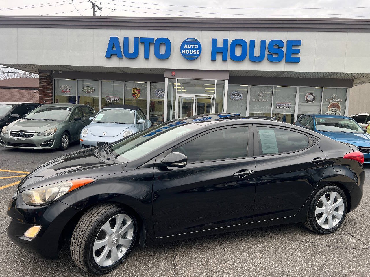 Used 2012 Hyundai Elantra Limited FWD image 7