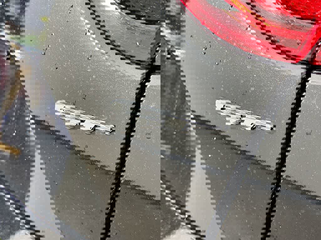 Used 2018 Kia Stinger GT1 image 7