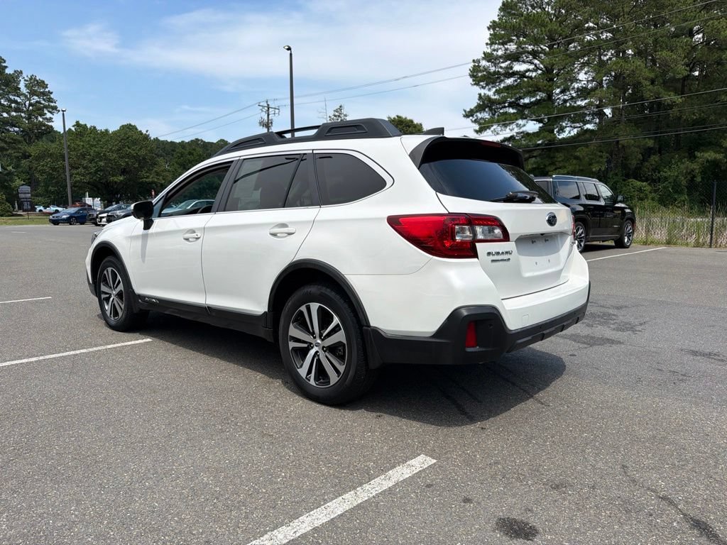 Used 2018 Subaru Outback 2.5i Limited AWD/4WD image 7