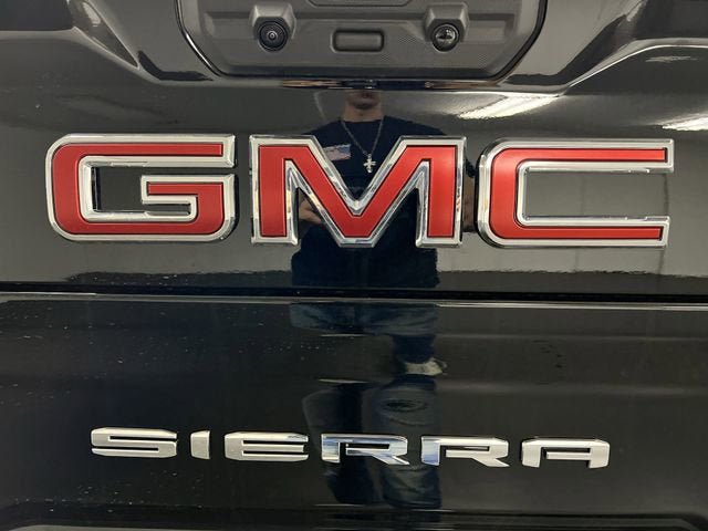 New 2026 GMC Sierra 2500 AT4 w/ AT4 Premium Plus Package AWD/4WD image 32