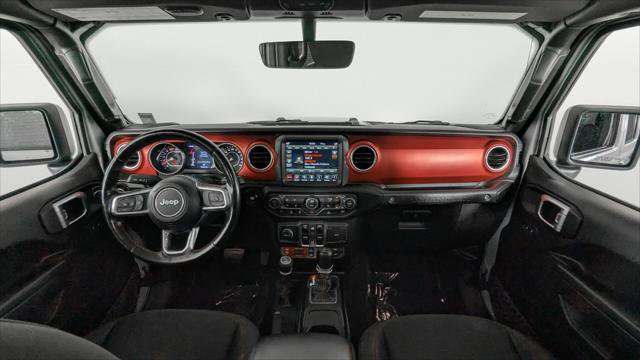 Used 2023 Jeep Wrangler Unlimited Rubicon w/ Cold Weather Group AWD/4WD image 26