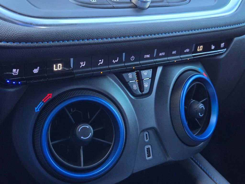 Used 2024 Chevrolet Blazer RS w/ Driver Confidence II Package image 21