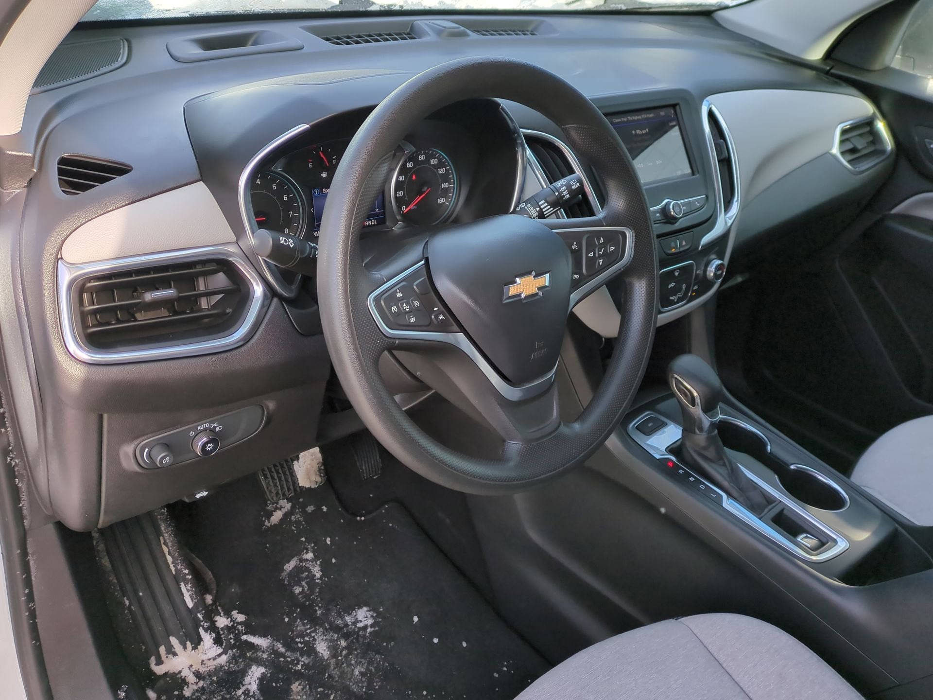 Certified 2023 Chevrolet Equinox LS w/ LS Convenience Package AWD/4WD image 10