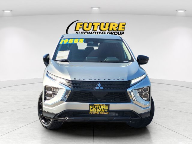 Used 2024 Mitsubishi Eclipse Cross LE AWD/4WD image 2