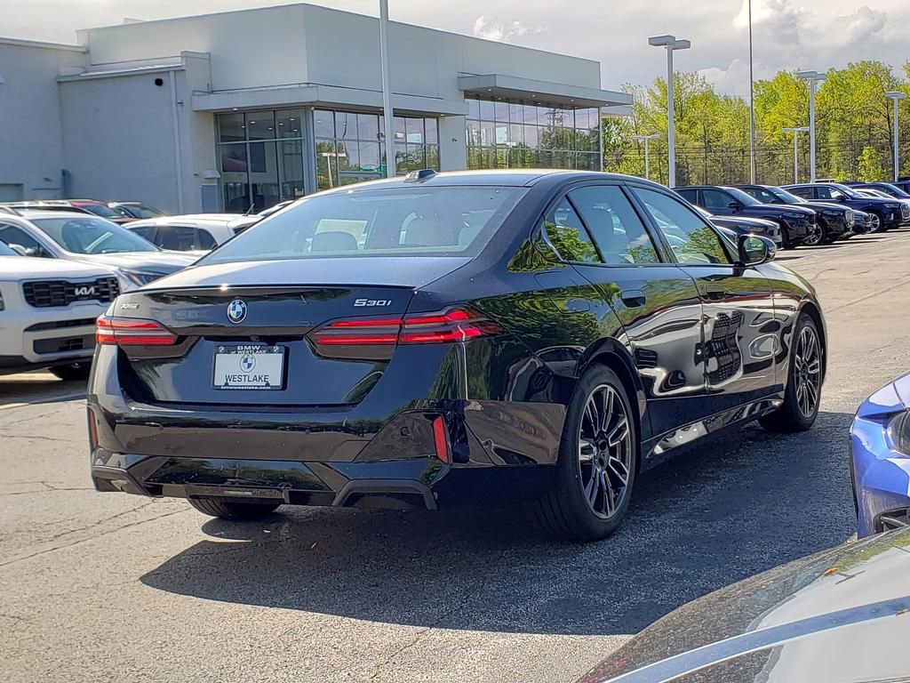 New 2027 BMW 530i xDrive AWD/4WD image 4