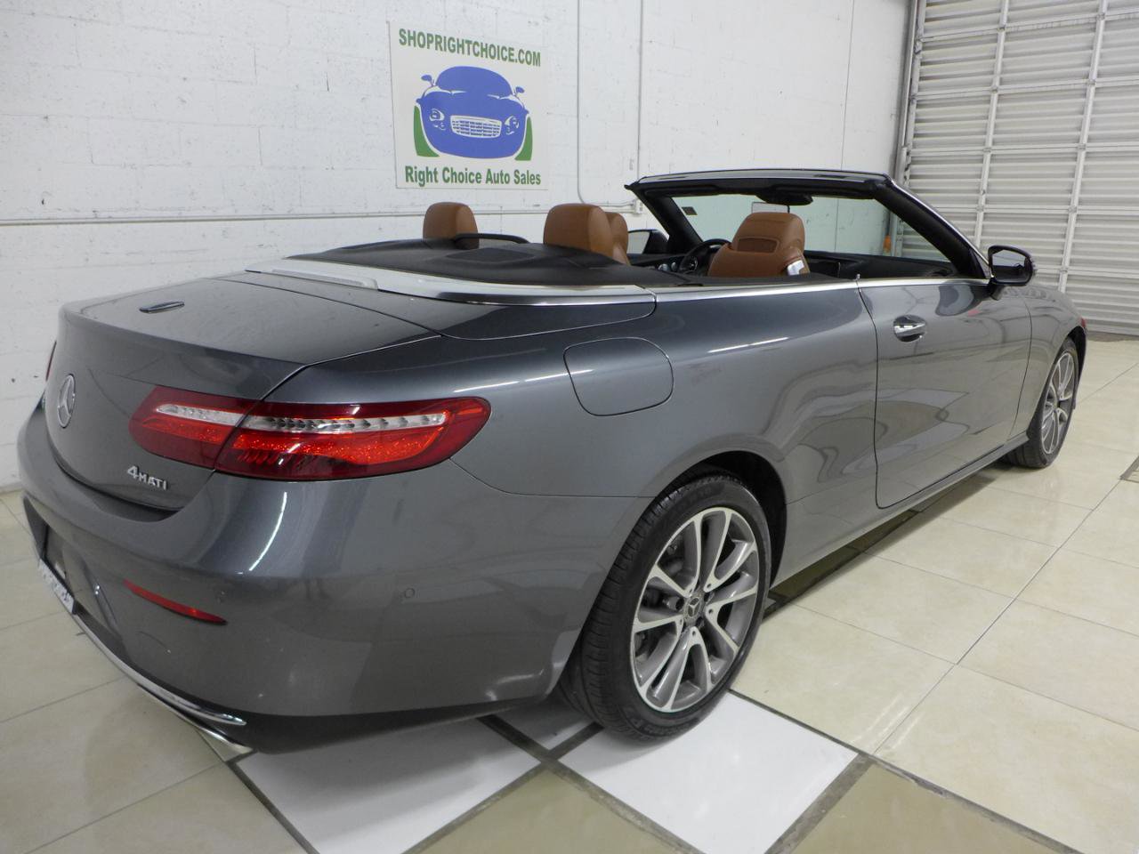 Used 2018 Mercedes-Benz E 400 4MATIC Cabriolet image 16