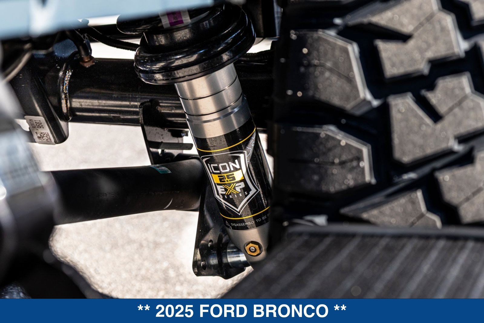 Used 2025 Ford Bronco Badlands AWD/4WD image 33