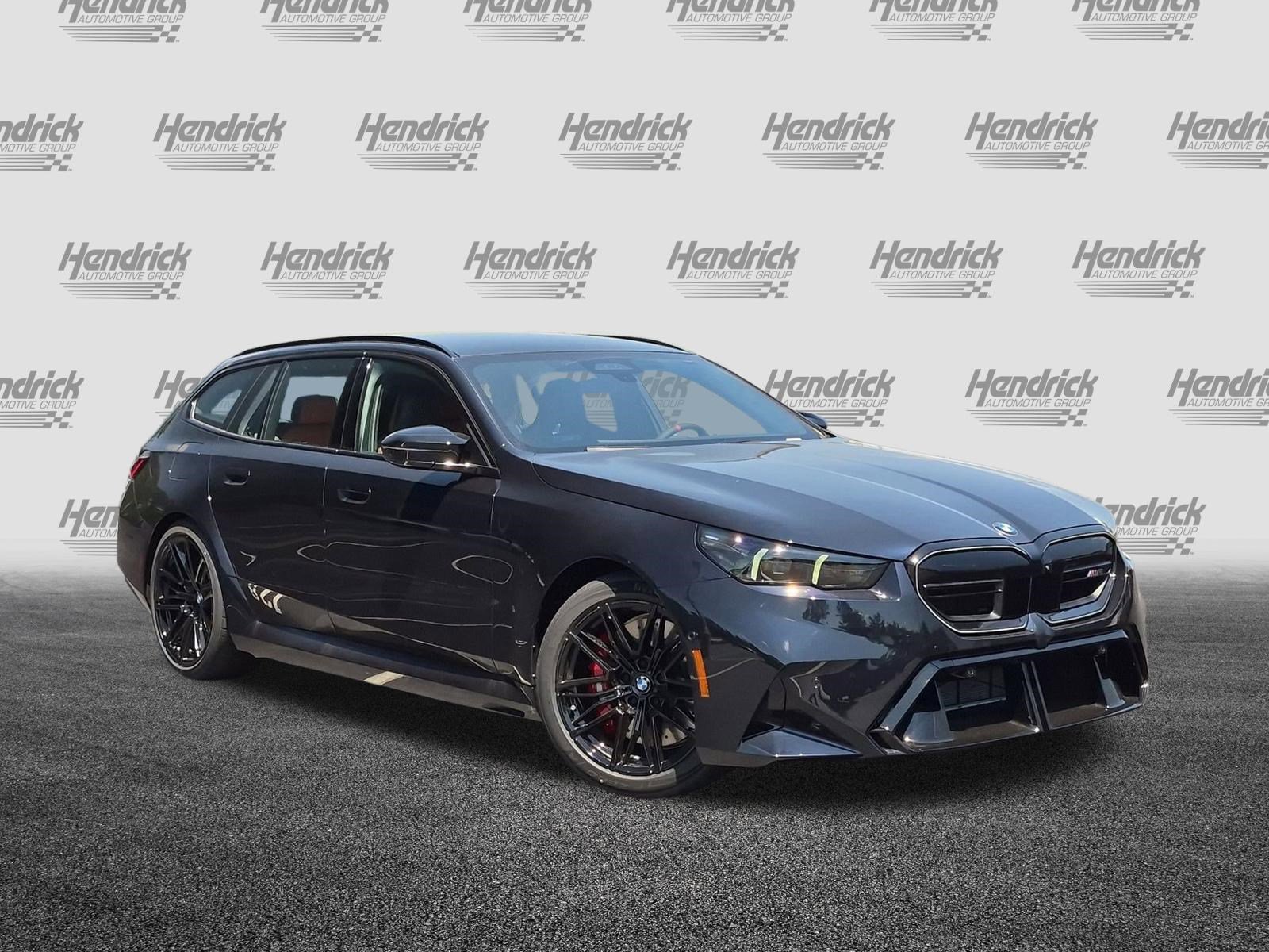 New 2027 BMW M5 Touring AWD/4WD image 2