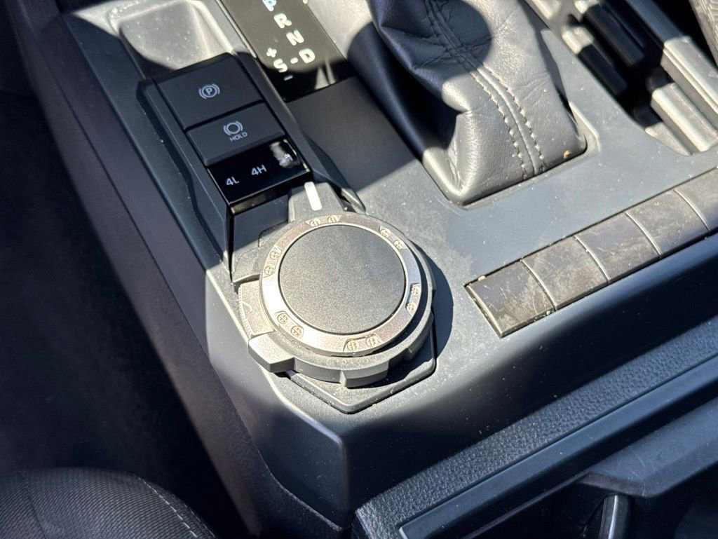 Used 2024 Toyota Tacoma SR AWD/4WD image 22