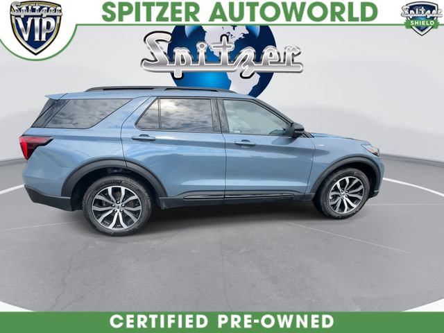 Used 2025 Ford Explorer ST-Line AWD/4WD image 10