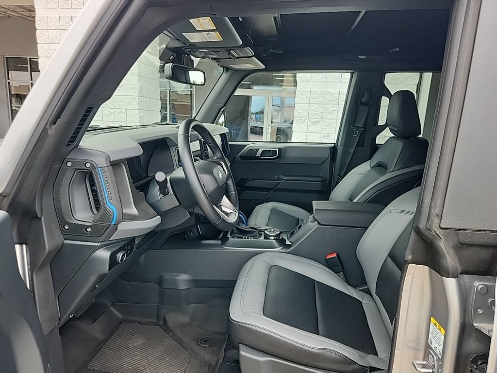 Used 2024 Ford Bronco Black Diamond w/ Sasquatch Package AWD/4WD image 15