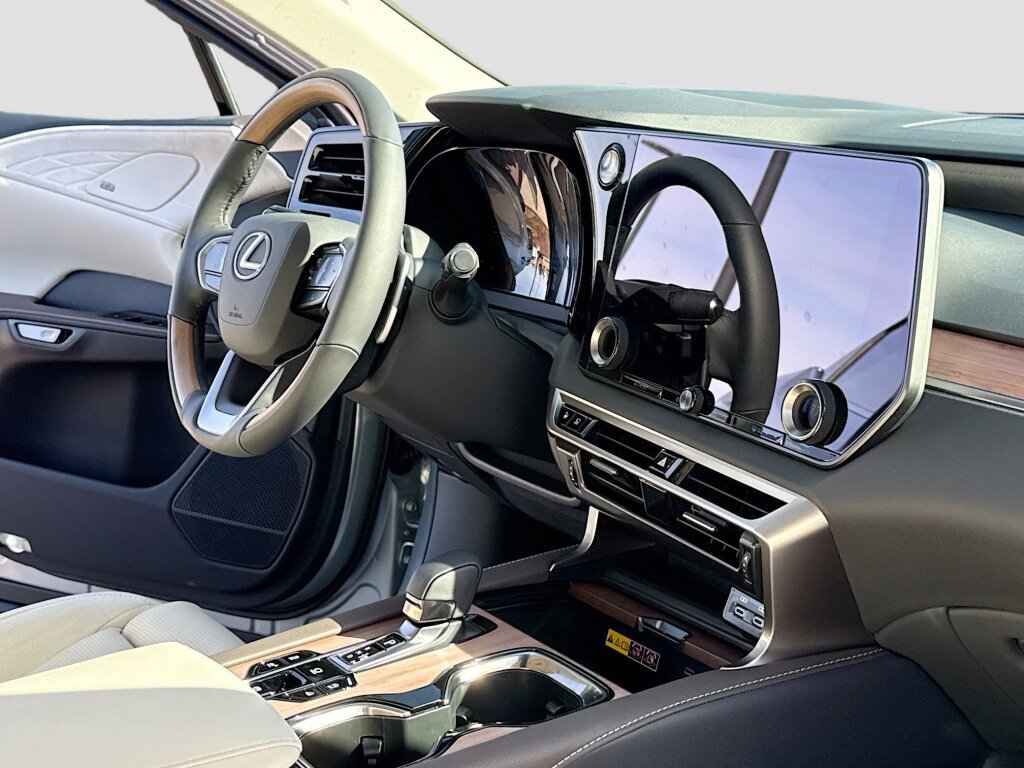 New 2026 Lexus RX 350 AWD image 5