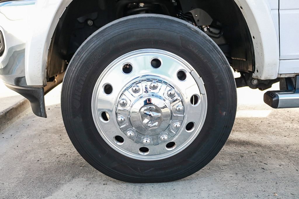 Used 2022 RAM 5500 SLT w/ Quick Order Package 2YG SLT image 11