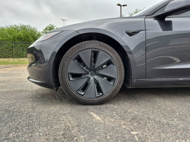 Used 2025 Tesla Model 3 Long Range RWD image 11
